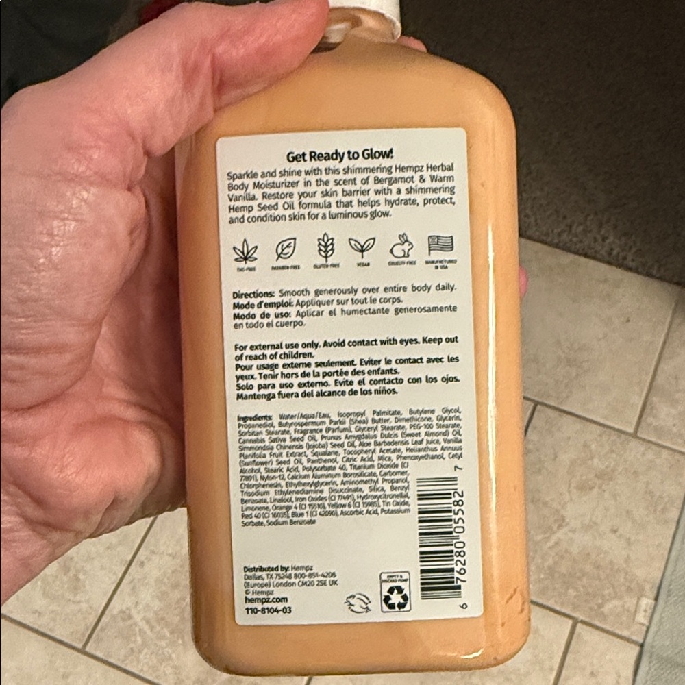 Hempz Glow Getter Herbal Body Moisturizer - Picture 4 of 4